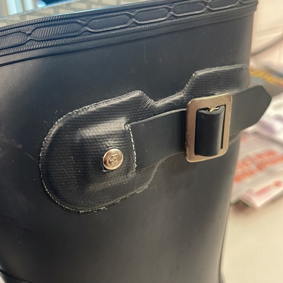 Used hunter rain boots - Picture 13 of 13